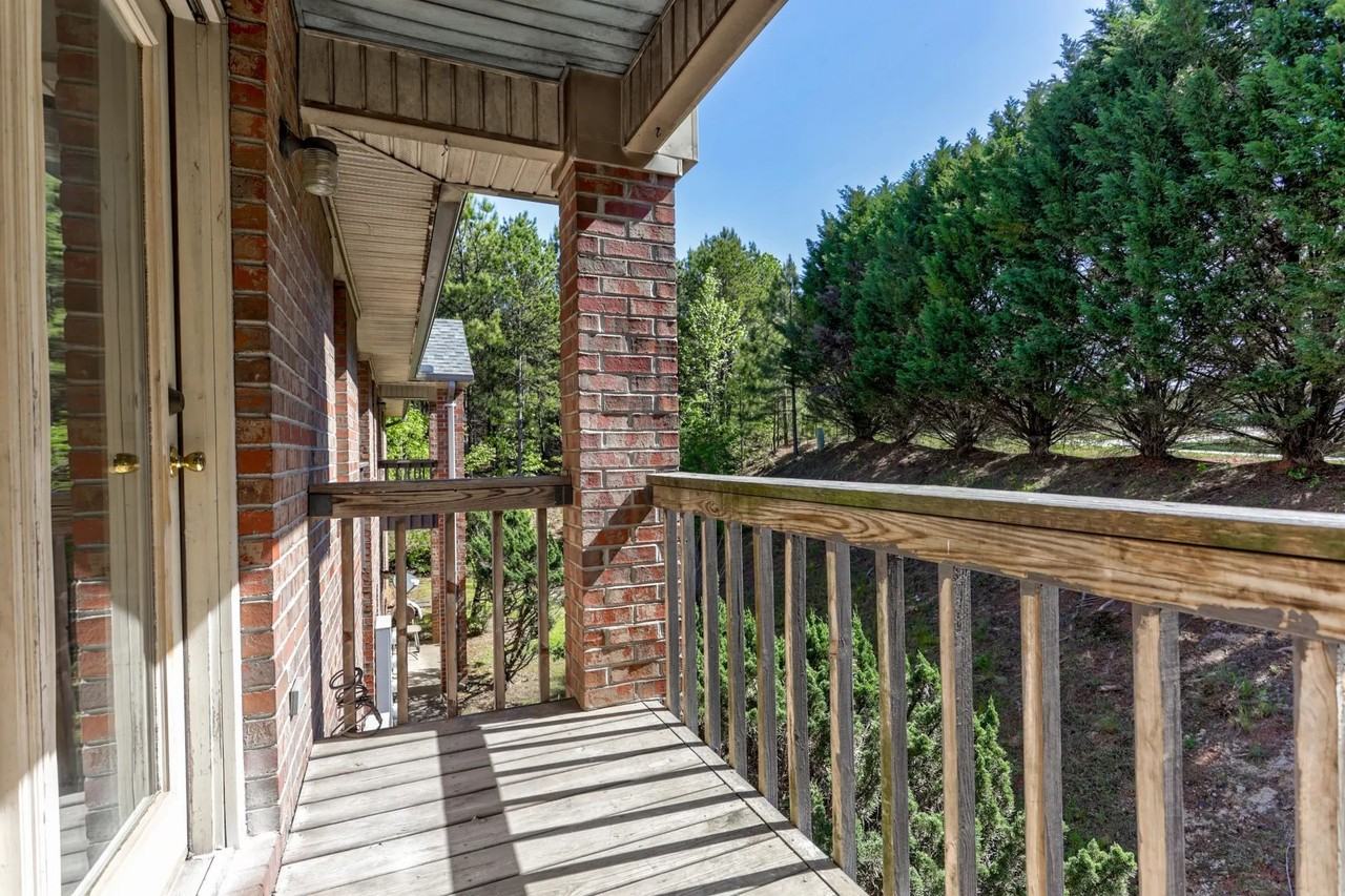 Crown Point Apartments - Photo 3 of 35