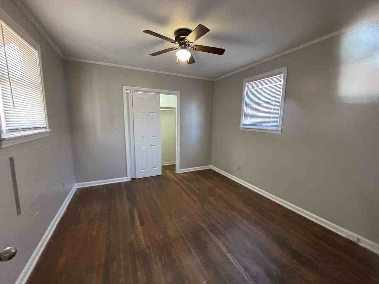 3733 Vernon Ave - Photo 2 of 13