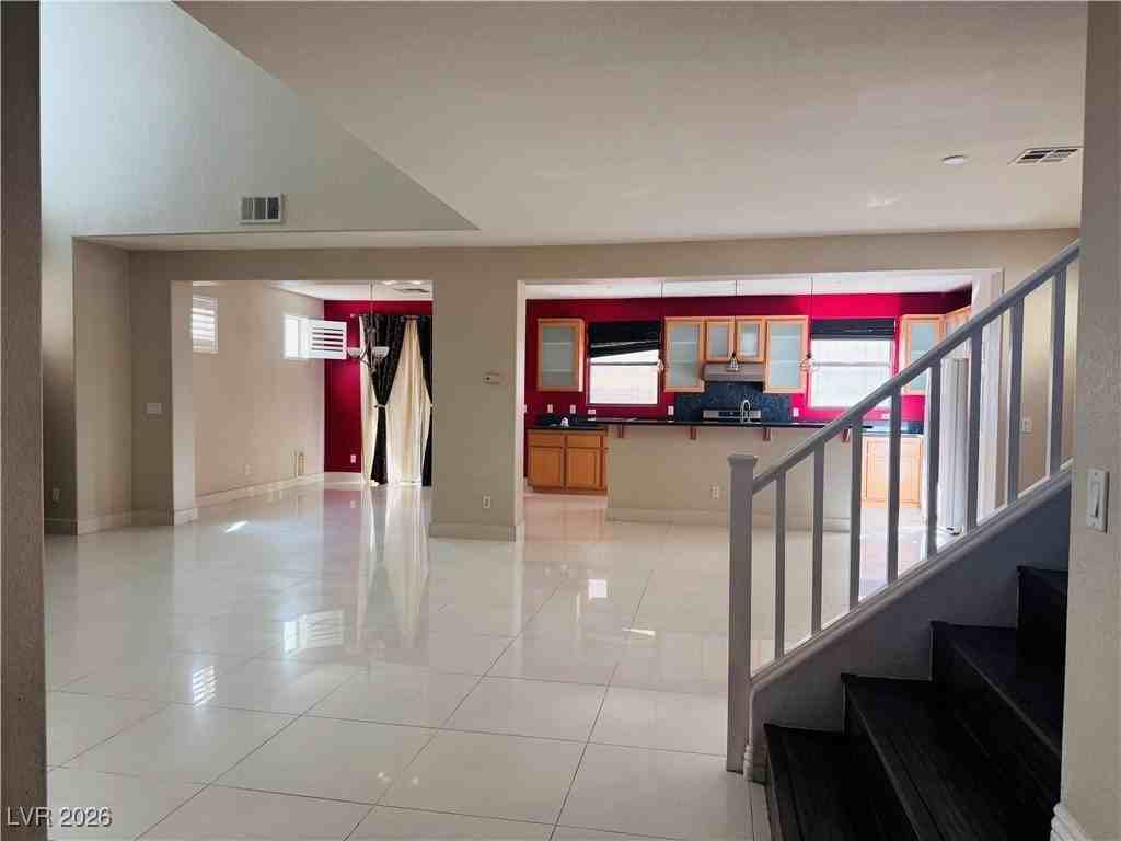 8035 Villa Trovas Ct - Photo 3 of 21