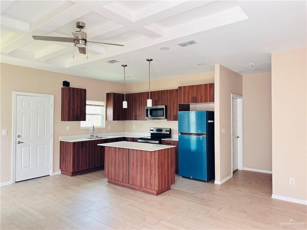 2918 W Driftwood St Unit 3 #3 - Photo 2 of 11