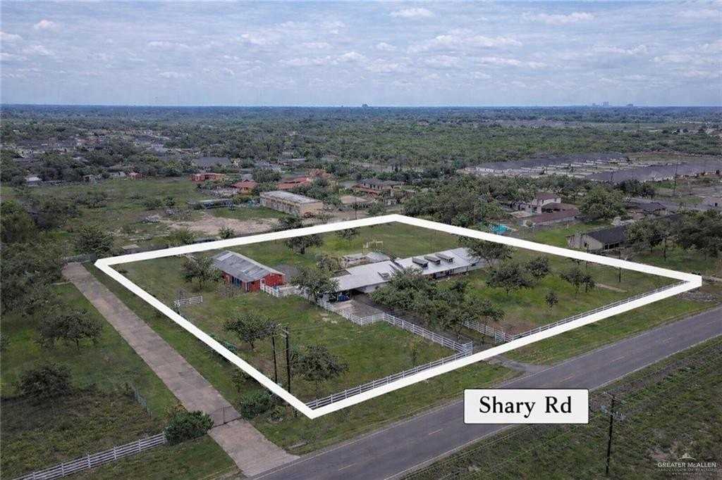 8014 N Shary Rd - Photo 4 of 21