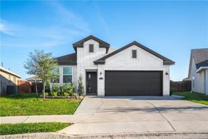 featured image of 2604 N Plumbago Ave