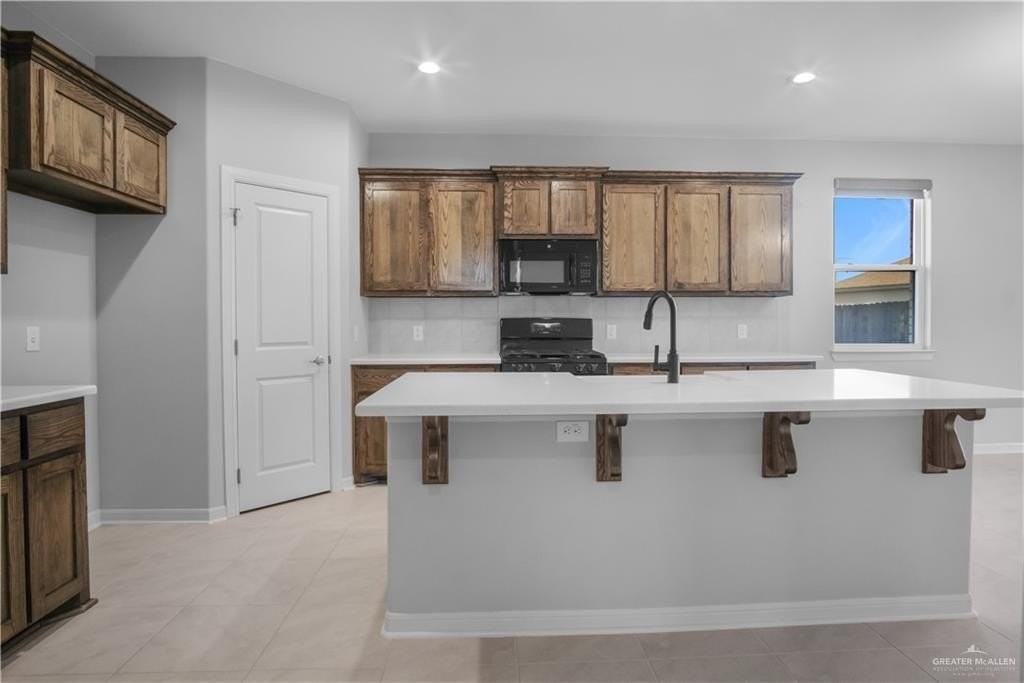 2604 N Plumbago Ave - Photo 4 of 20