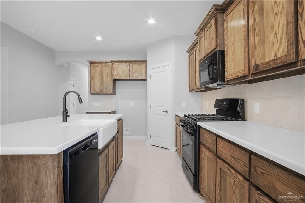 2604 N Plumbago Ave - Photo 5 of 20