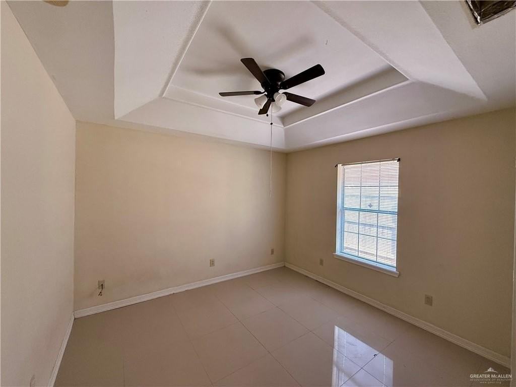 3605 Raquel Ave - Photo 7 of 9