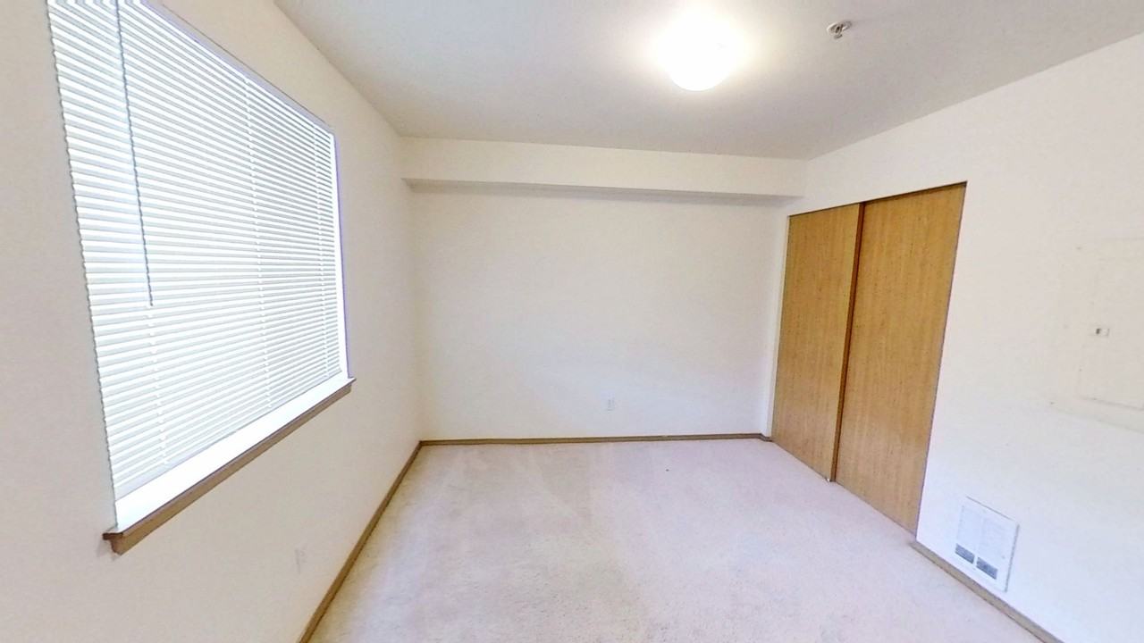 Sehome Place Apartments - Photo 4 of 7