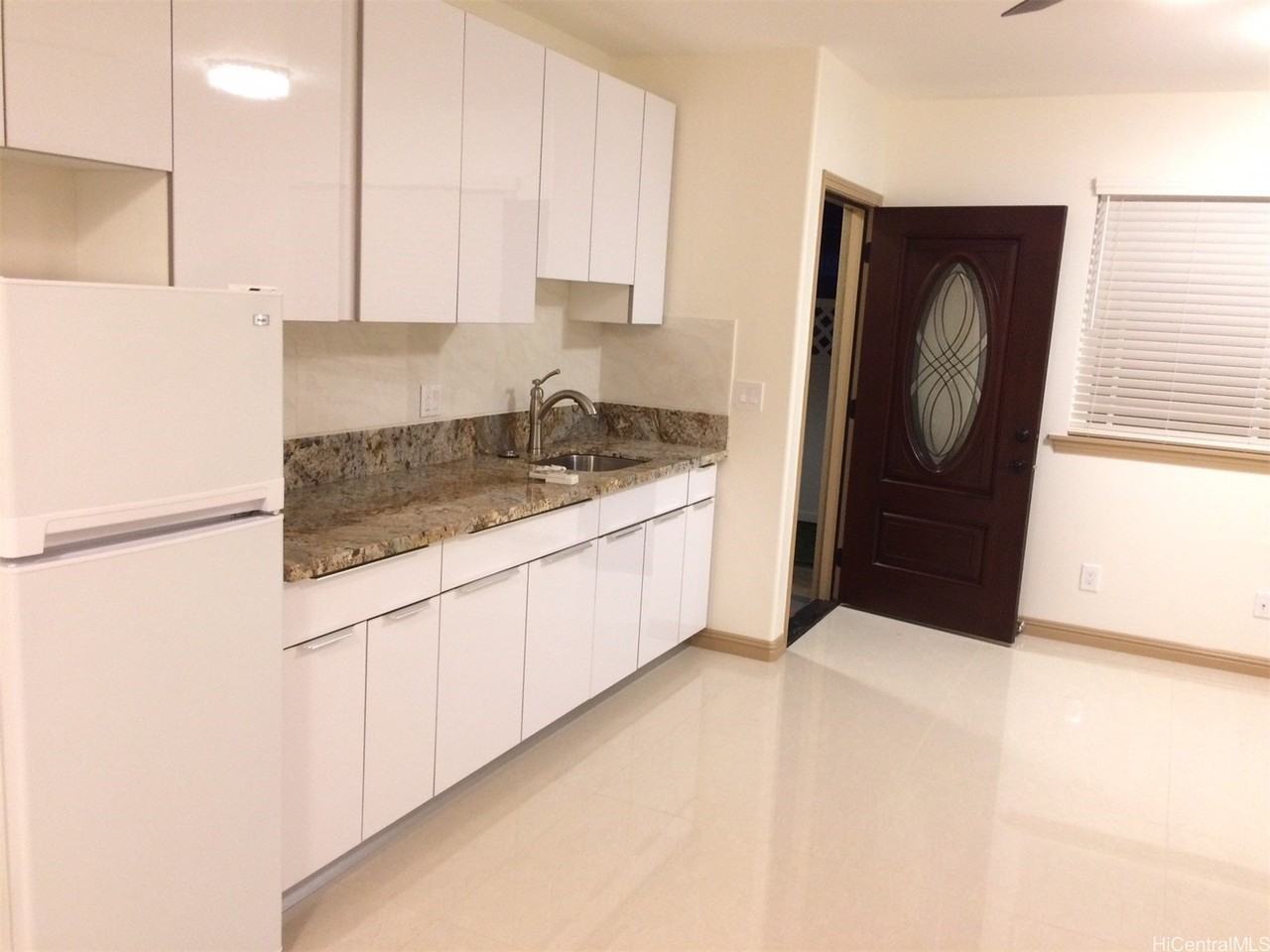 5129 Keikilani Cir Unit B #B - Photo 2 of 4