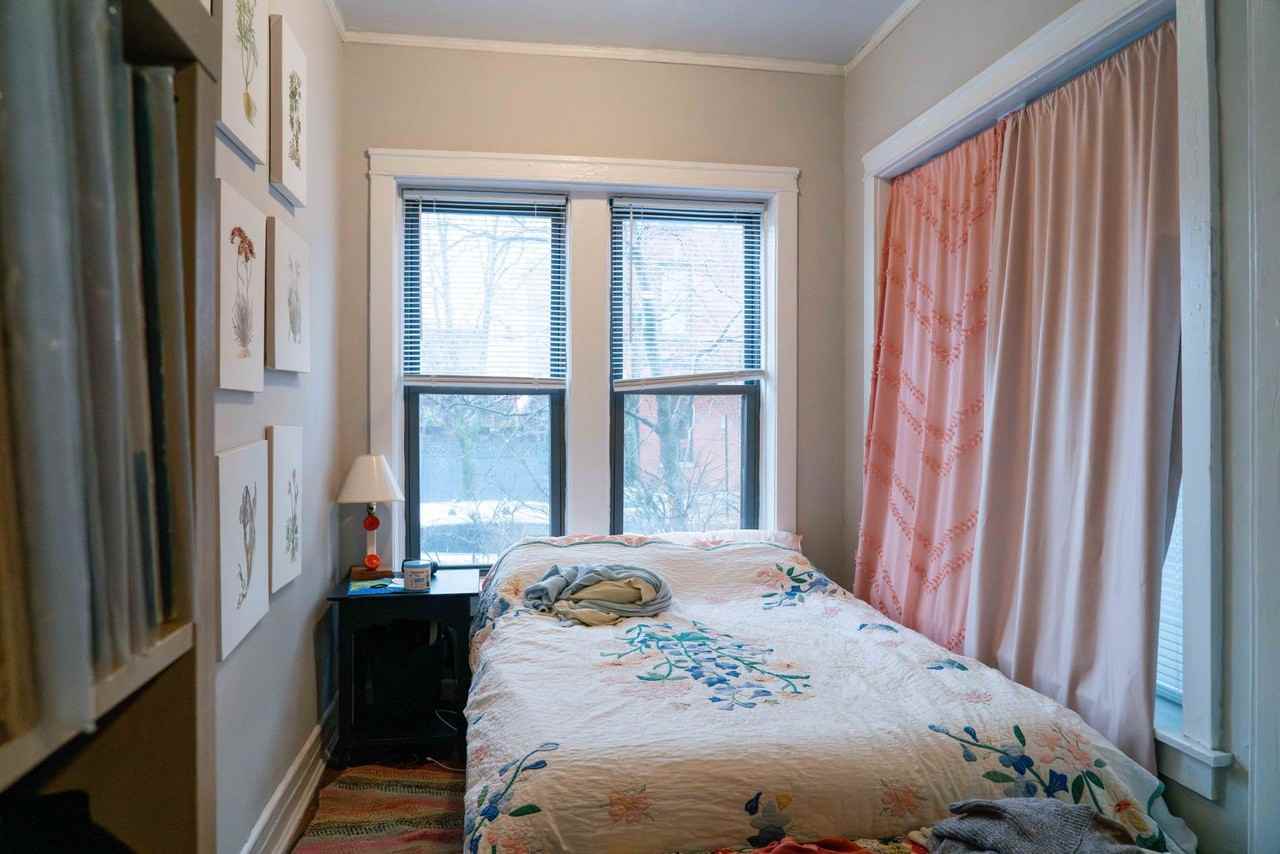 1472 W Argyle St #1F - Photo 5 of 18