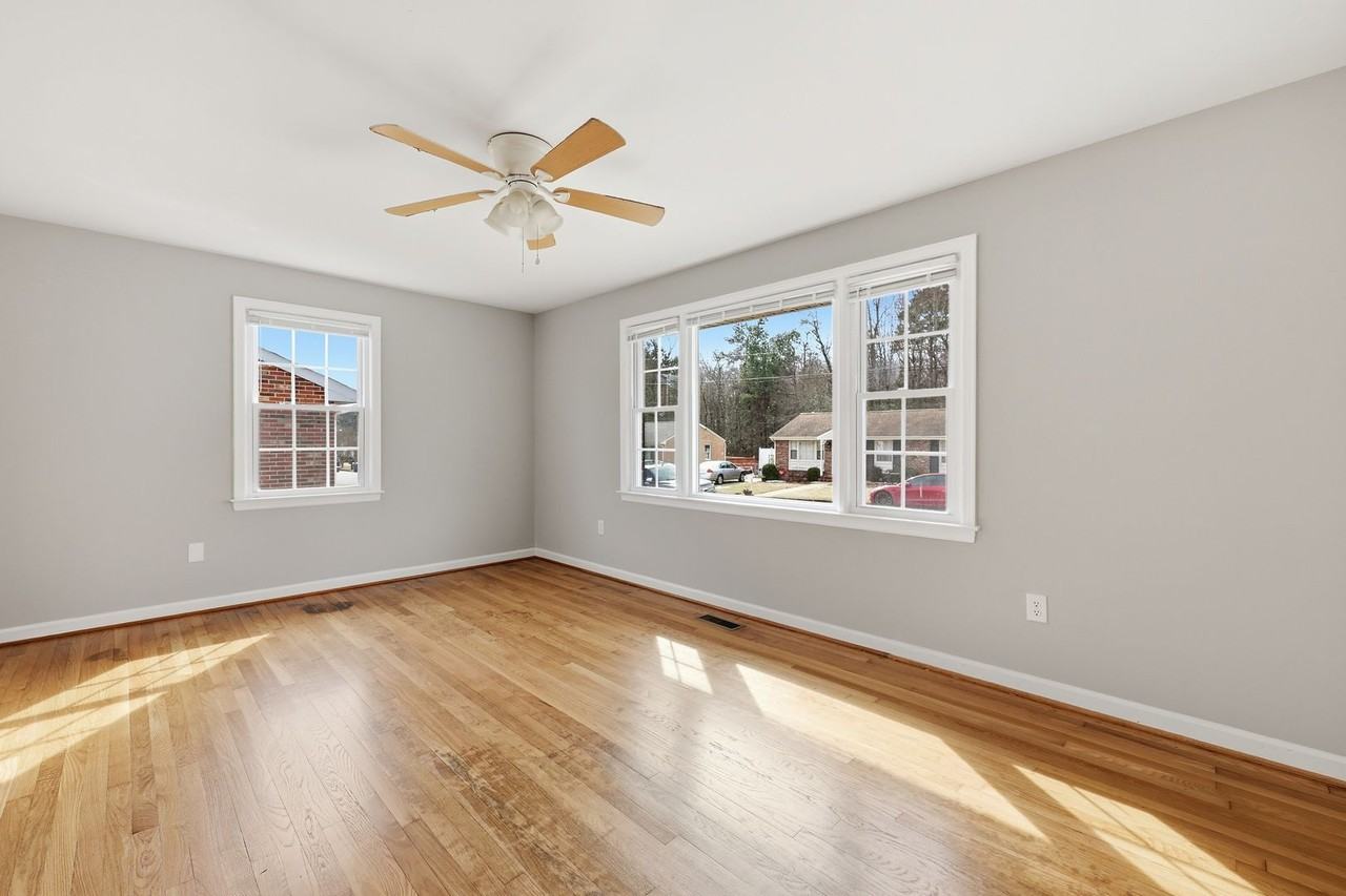 104 Sadler Ave - Photo 7 of 40