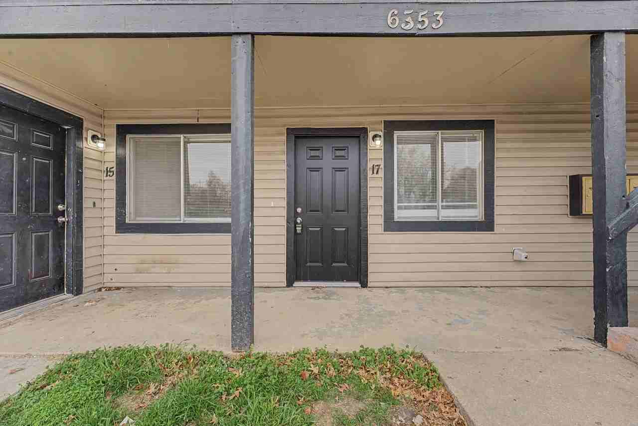 6551 E 31st St #15 - Photo 5 of 21