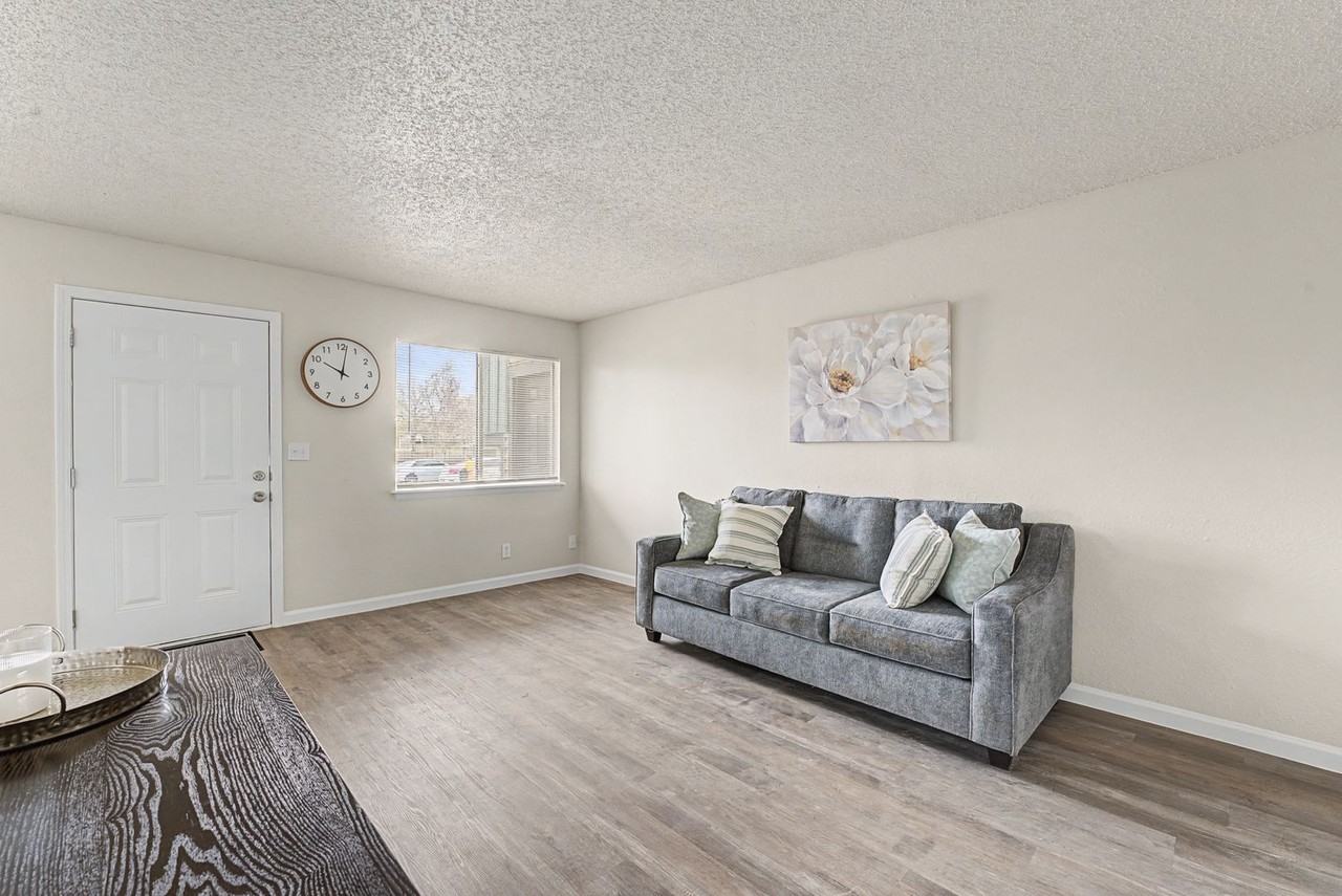 6551 E 31st St #17 - Photo 4 of 21