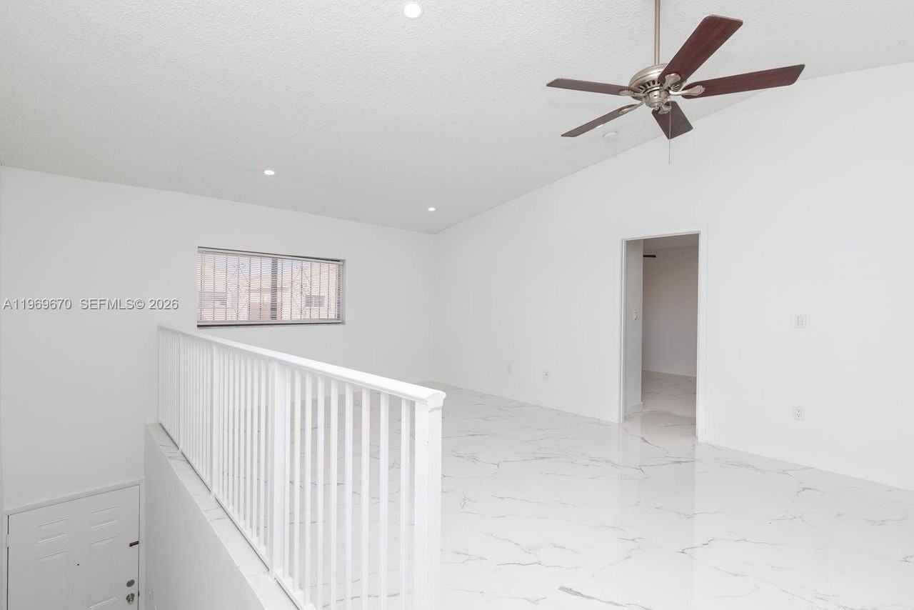 7821 W 29th Way #201 - Photo 7 of 33