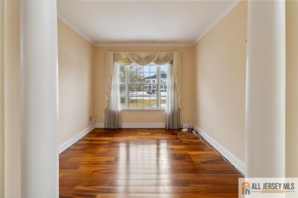 10 Chamberlin Ct - Photo 7 of 42