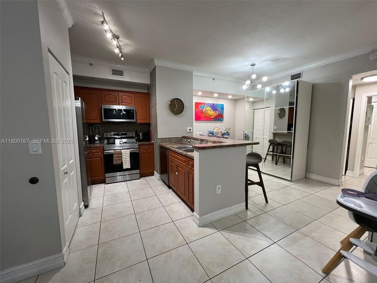 7300 Northwest 114th Avenue ##105 - Photo 6 of 13