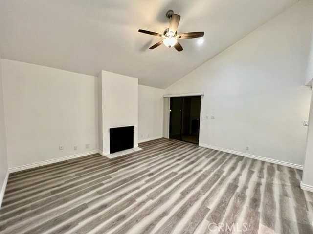 2117 Alabama St - Photo 3 of 13