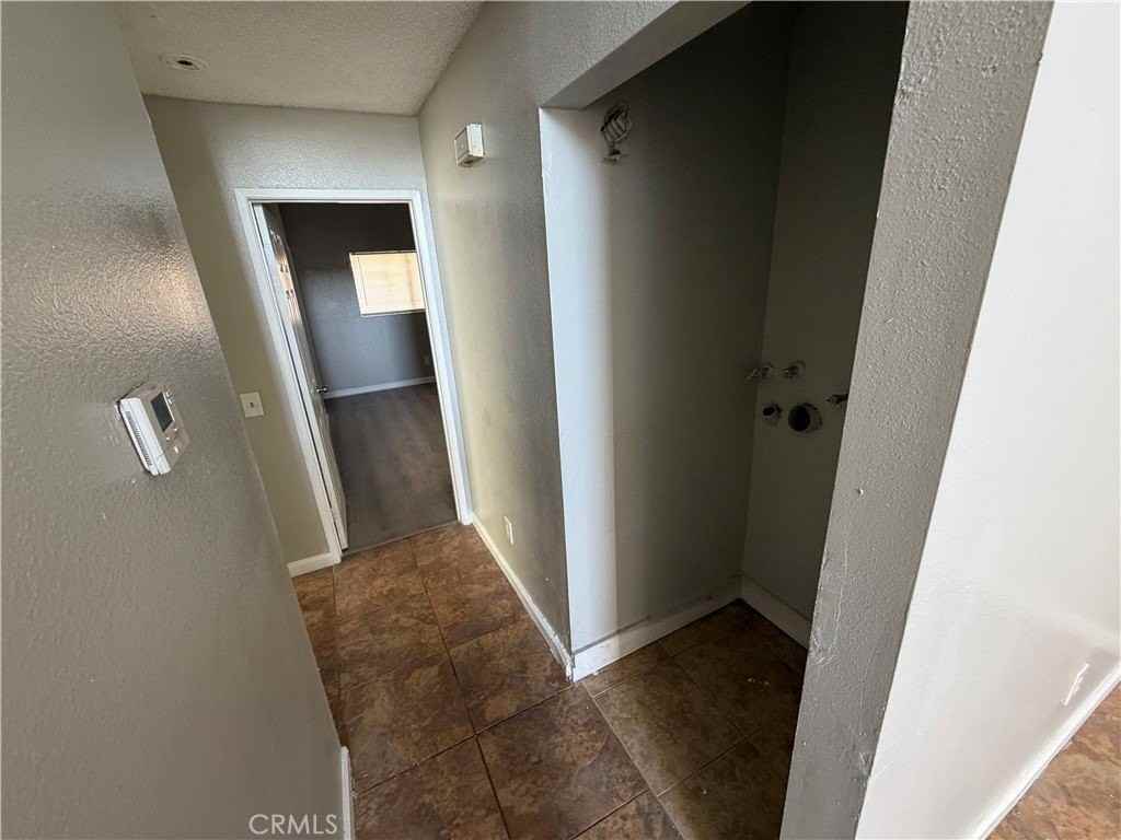 14605 Woodland Dr - Photo 6 of 12