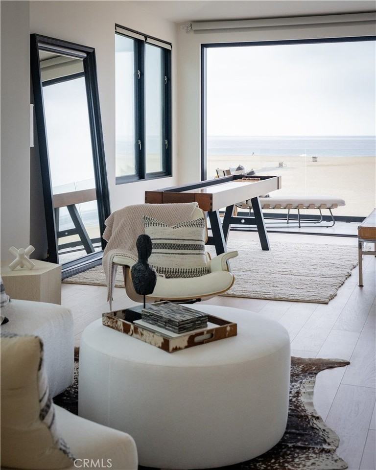 1204 W Oceanfront - Photo 4 of 38