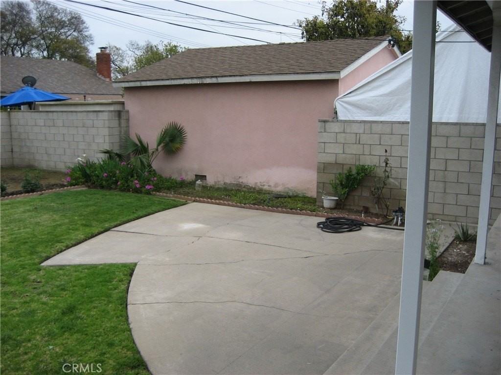 1501 N Linwood Ave - Photo 6 of 7