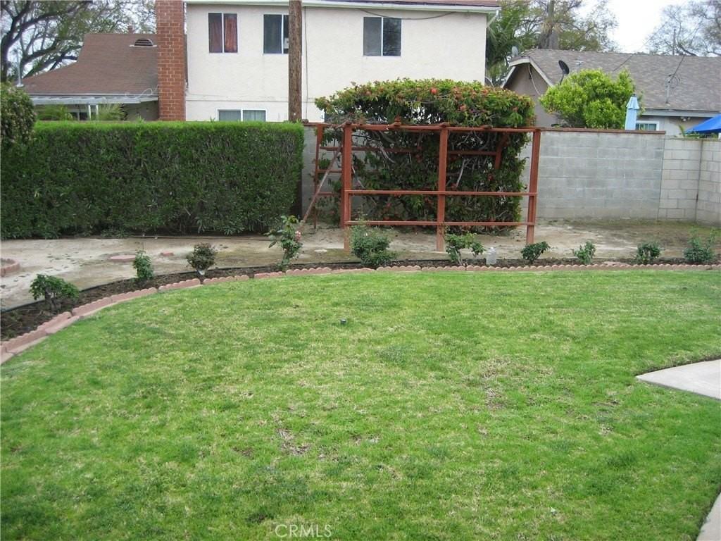 1501 N Linwood Ave - Photo 7 of 7