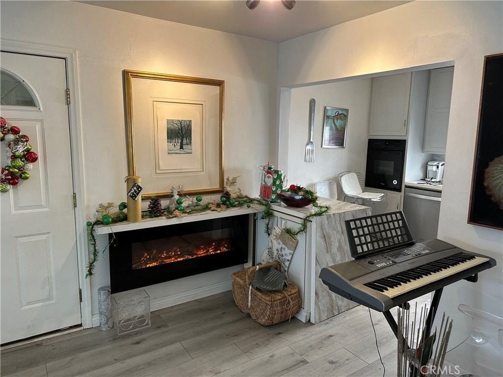 440 Chestnut Ave #2D - Photo 7 of 33