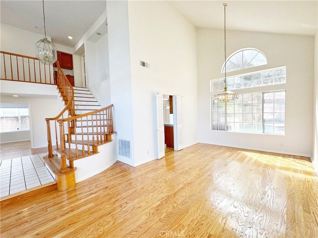 2173 Camino Largo Dr - Photo 3 of 21