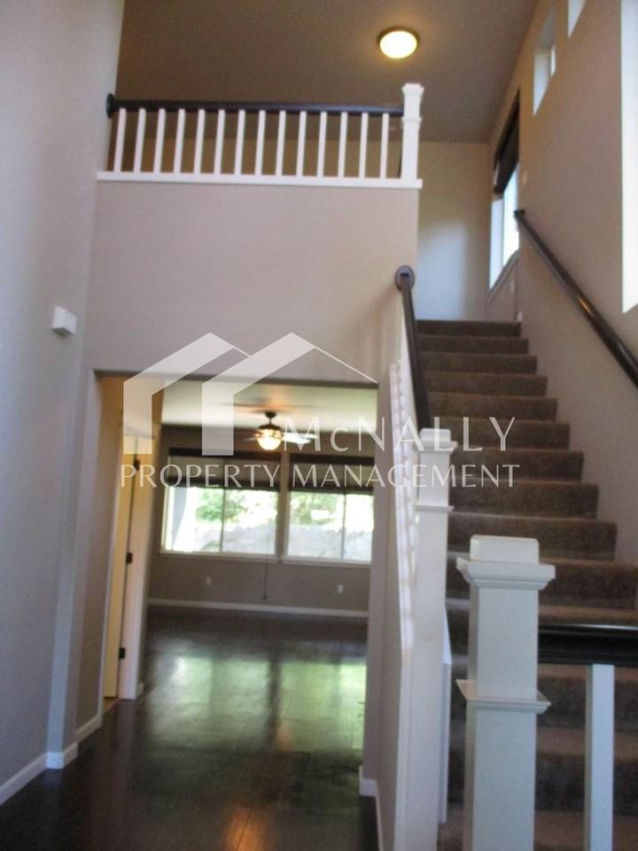 3858 Maritime Ct Sw - Photo 3 of 30