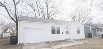 featured image of 2502 S Mead St