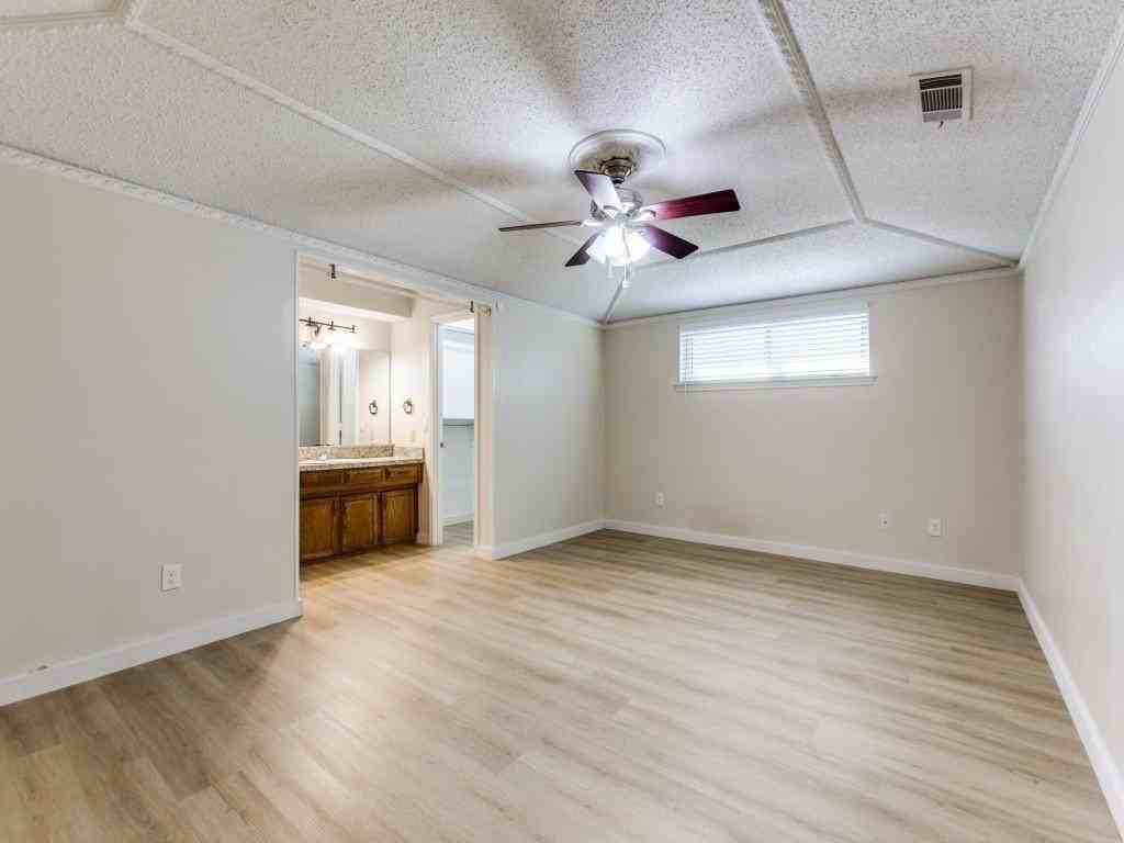 516 Cedar Elm Ln - Photo 7 of 13