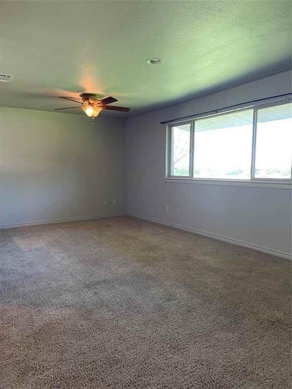 2105 W Pearl St - Photo 4 of 21