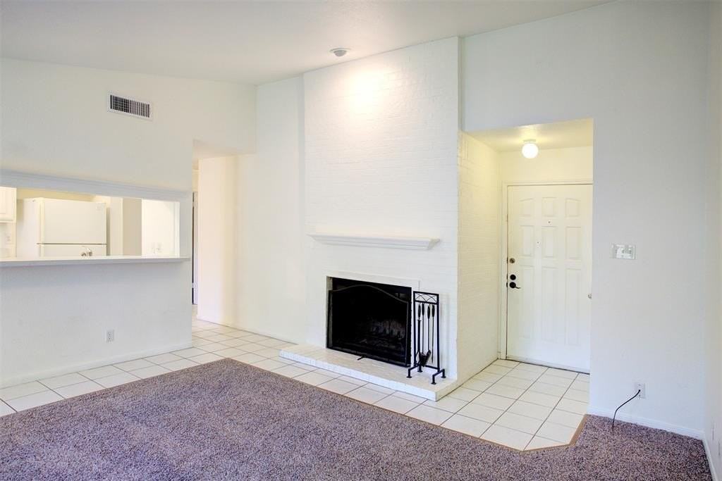 1109 Calico Ln #1820 - Photo 3 of 27