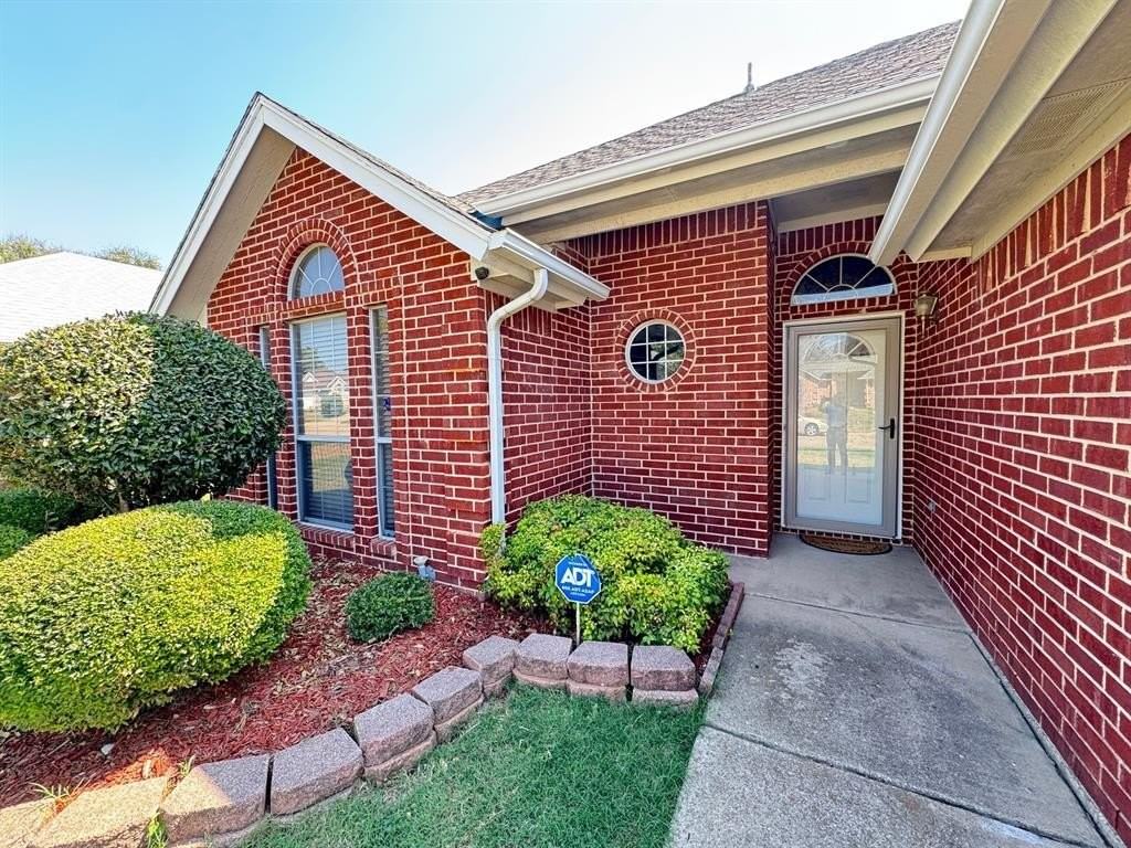 3400 Jack Atkins Ct - Photo 2 of 5