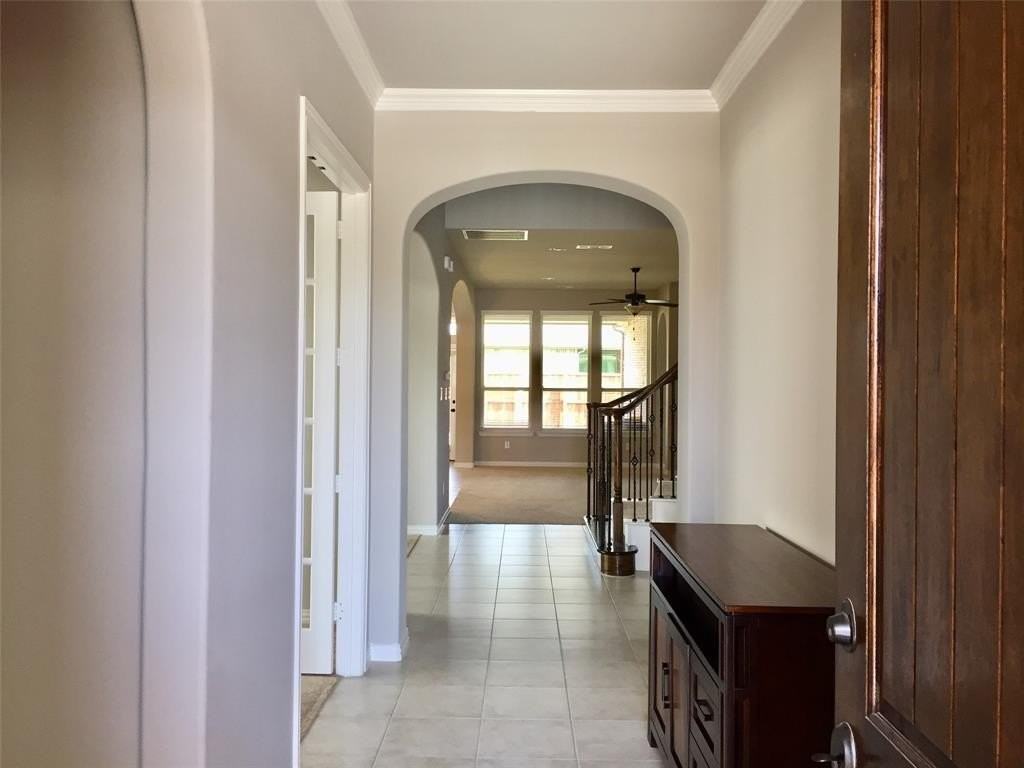 6816 Oconee Dr - Photo 3 of 21