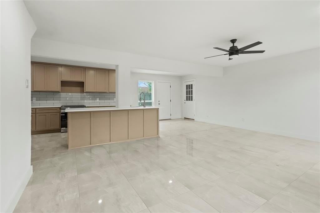 1934 Creek Wood Ct - Photo 2 of 14