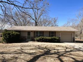 2 Lancaster Dr - Photo 1 of 1