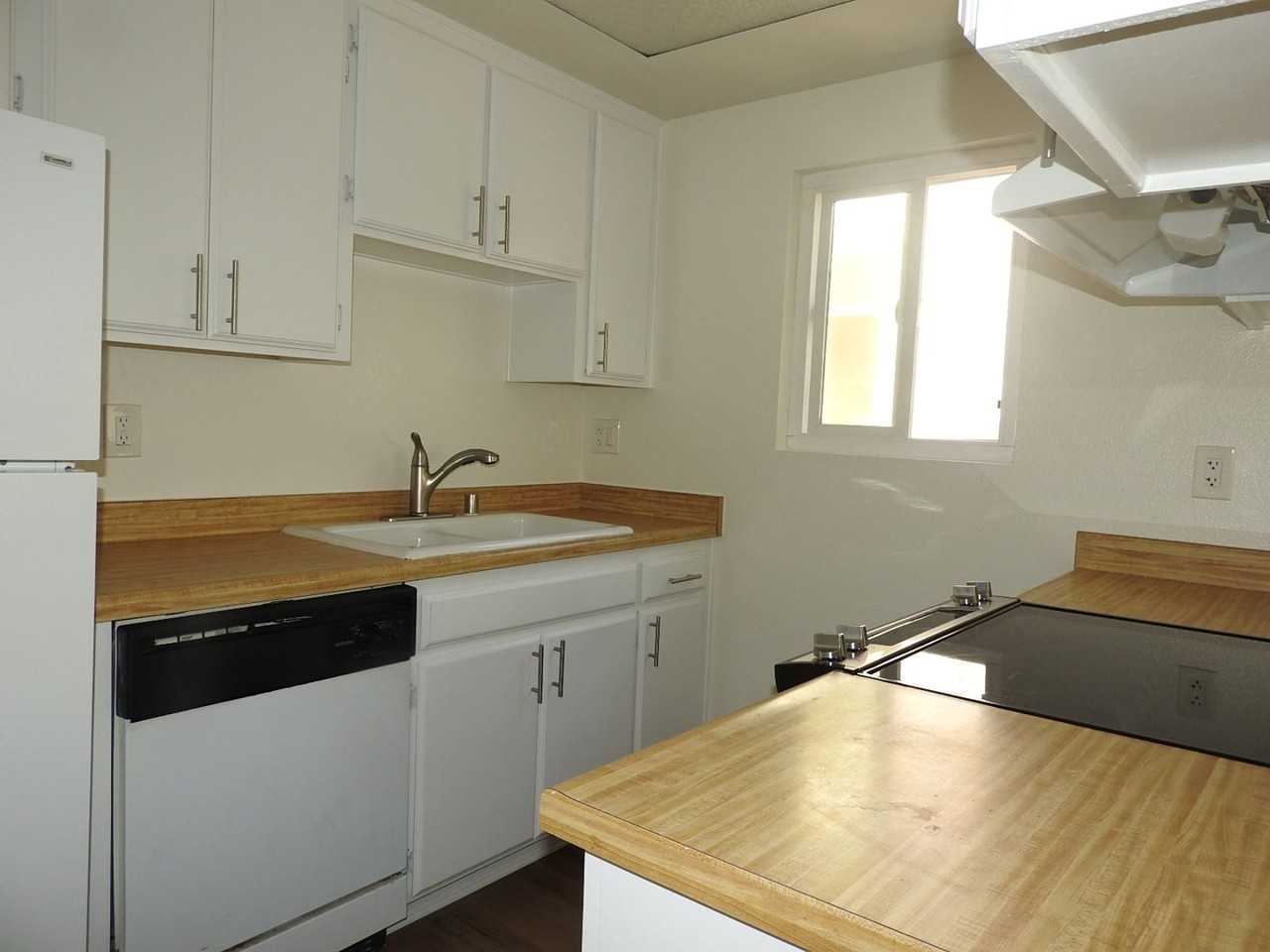 Graham Terrace Apartments - Photo 7 of 46