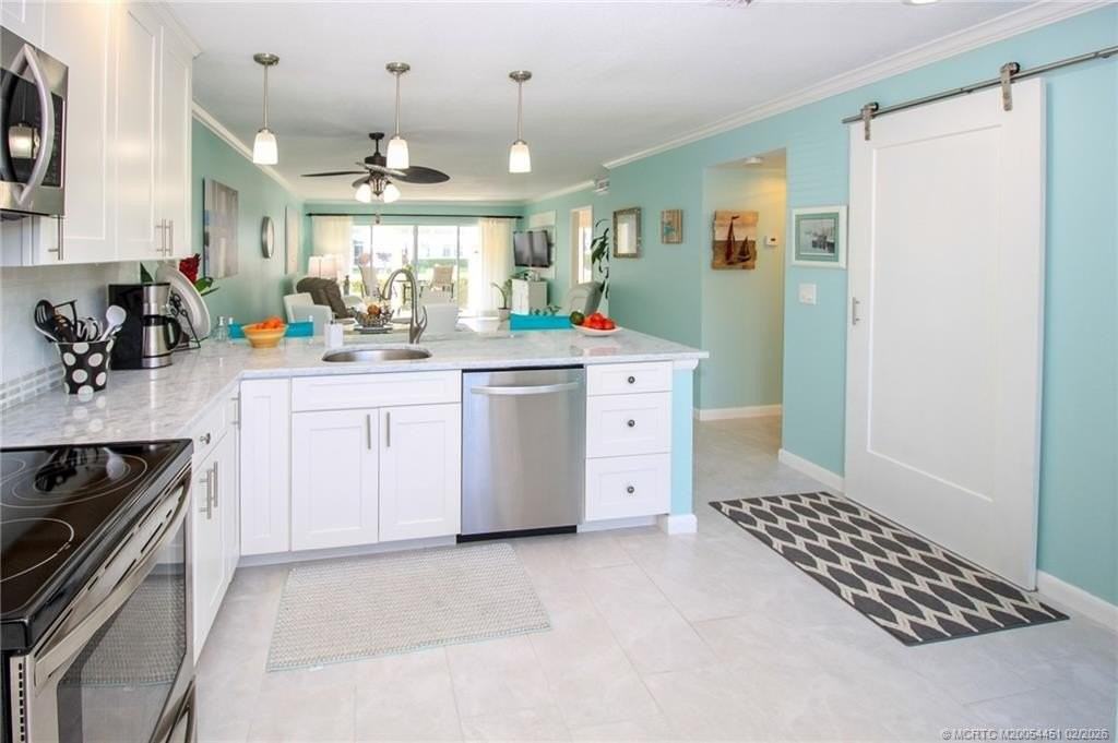 1858 Sw Palm City Rd Apt 103 #103 - Photo 6 of 32