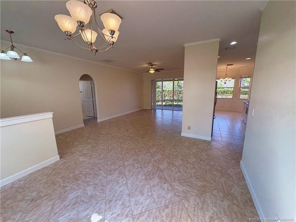 947 Nw 13th St - Photo 3 of 20