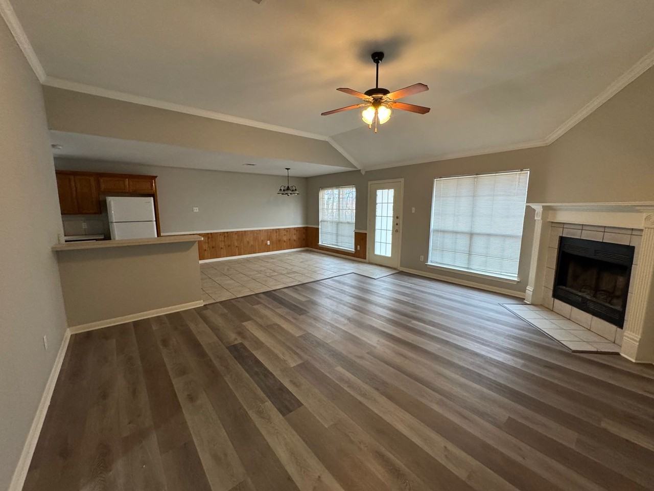 500 Shady Park Trl - Photo 5 of 10