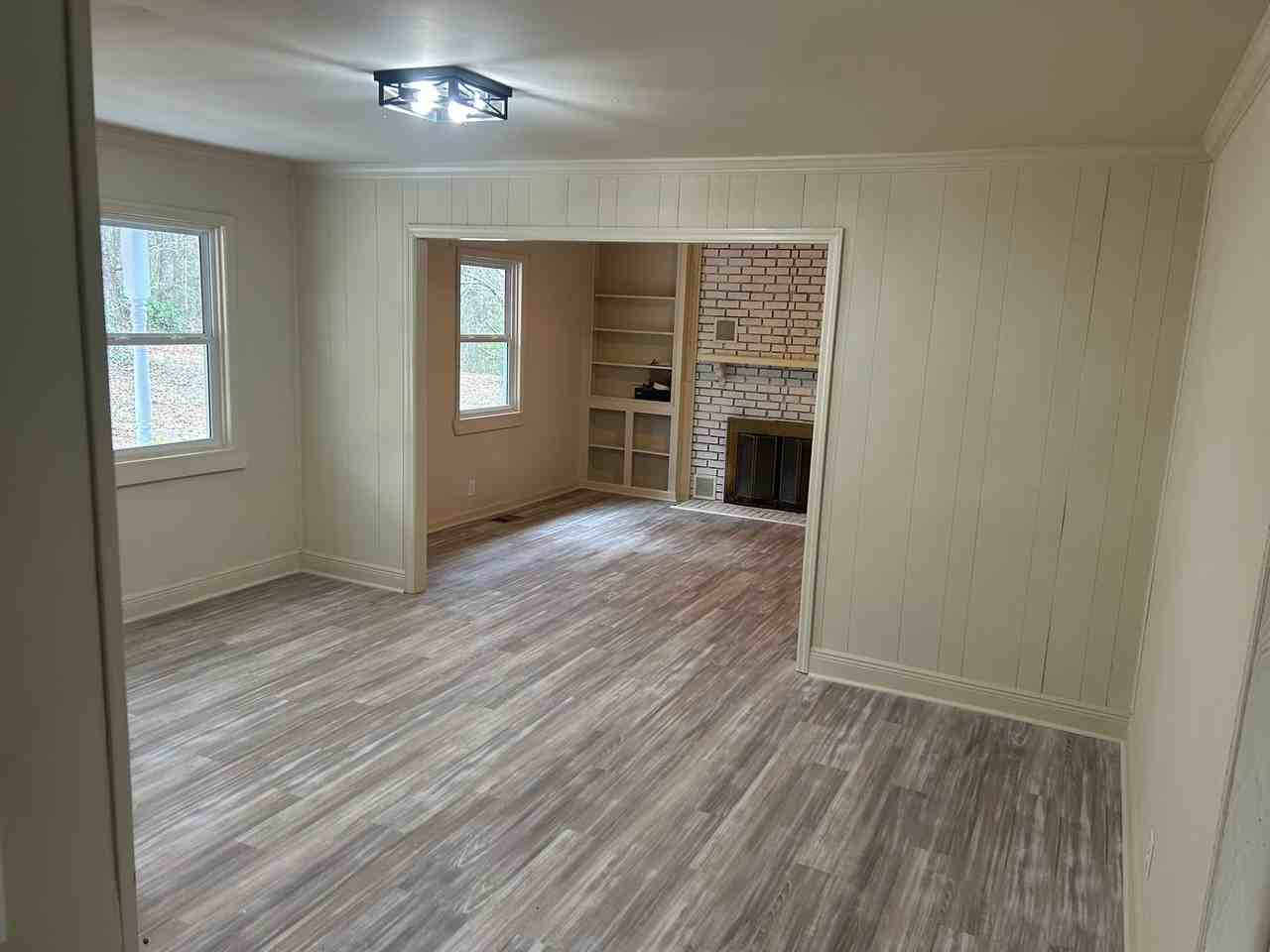129 Sweeper Smith Rd - Photo 3 of 12