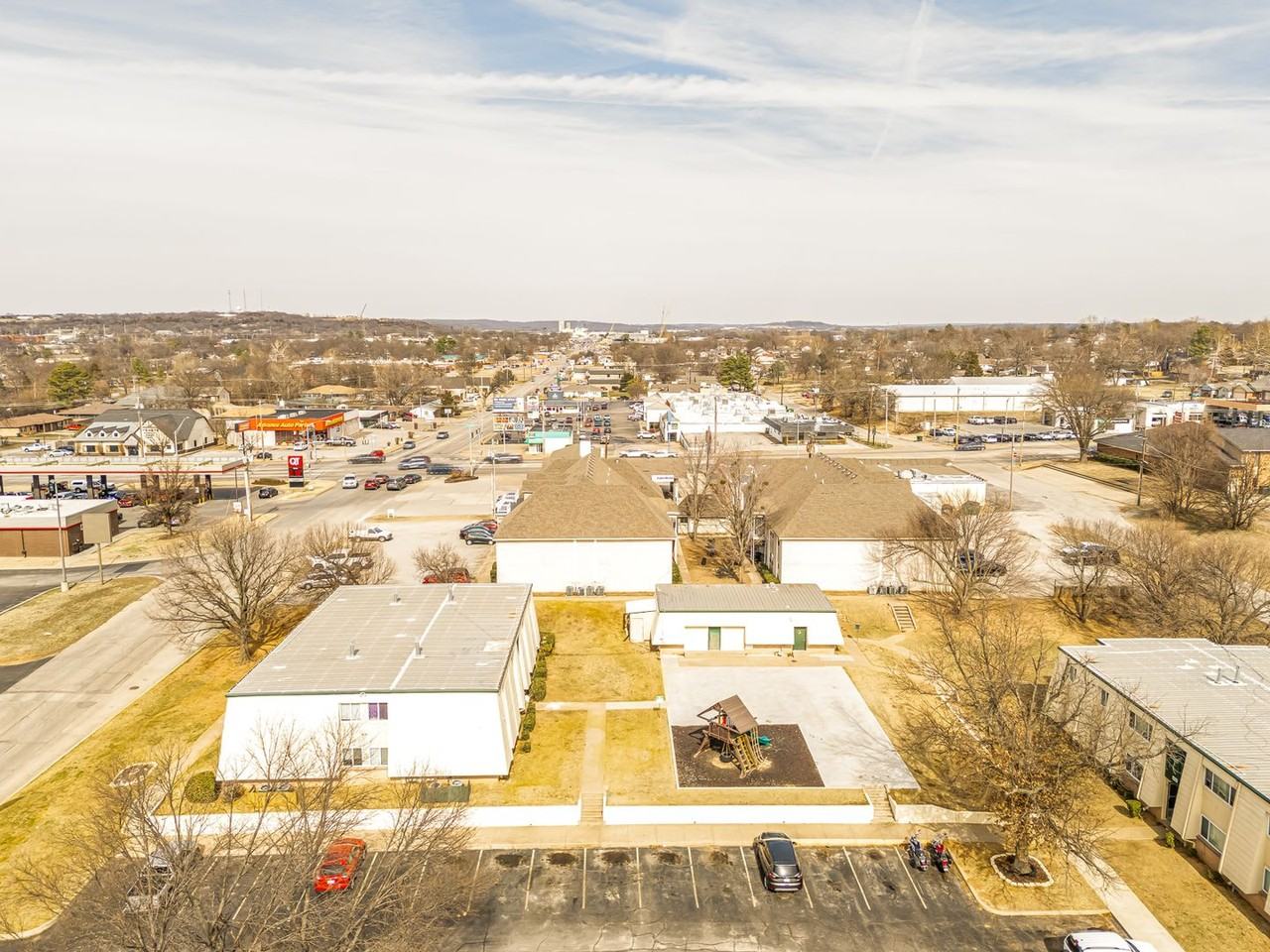 Woodhaven Apartments - Photo 5 of 40