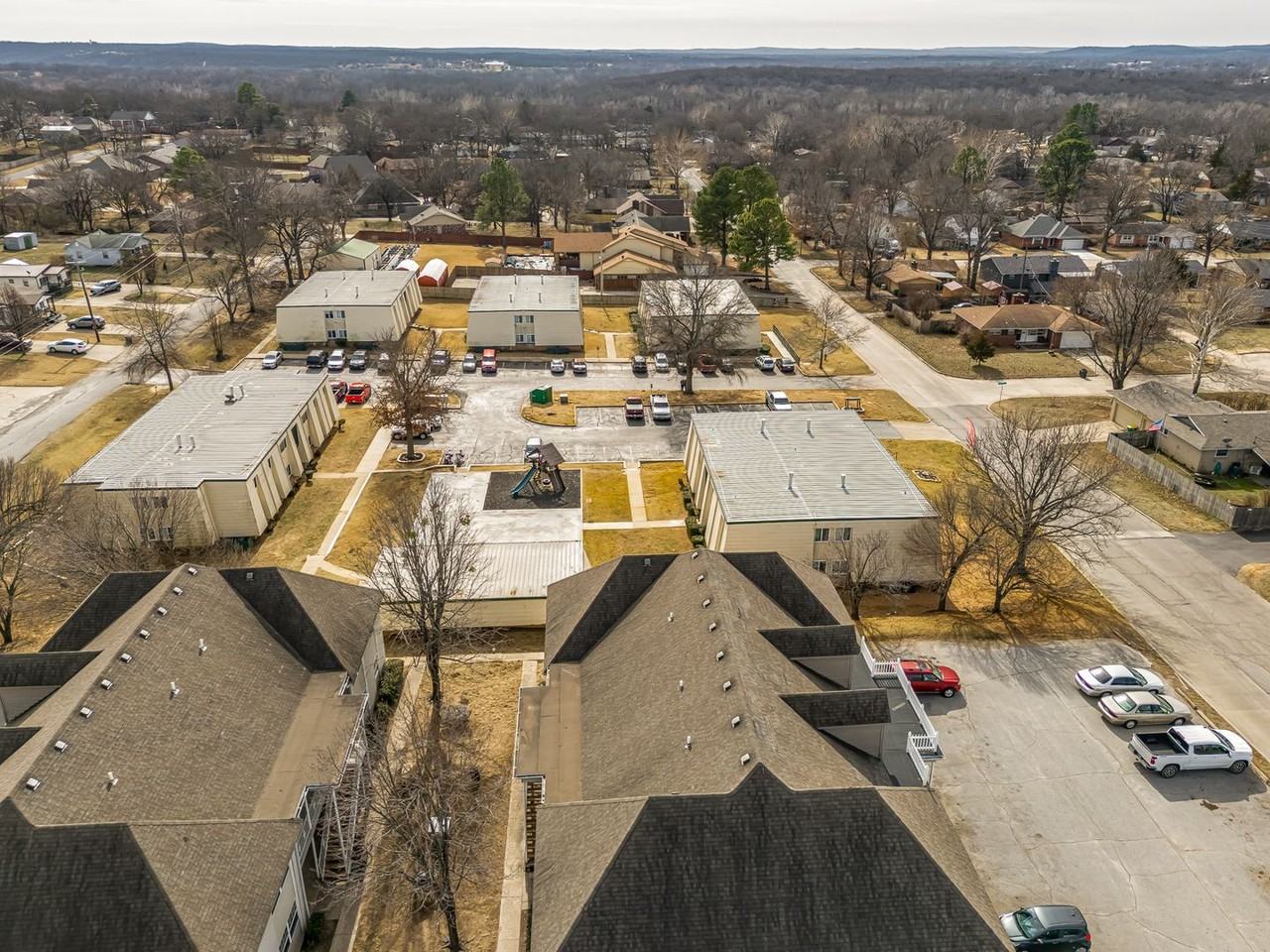 Woodhaven Apartments - Photo 7 of 40