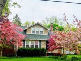 featured image of 1526 Royce Ave