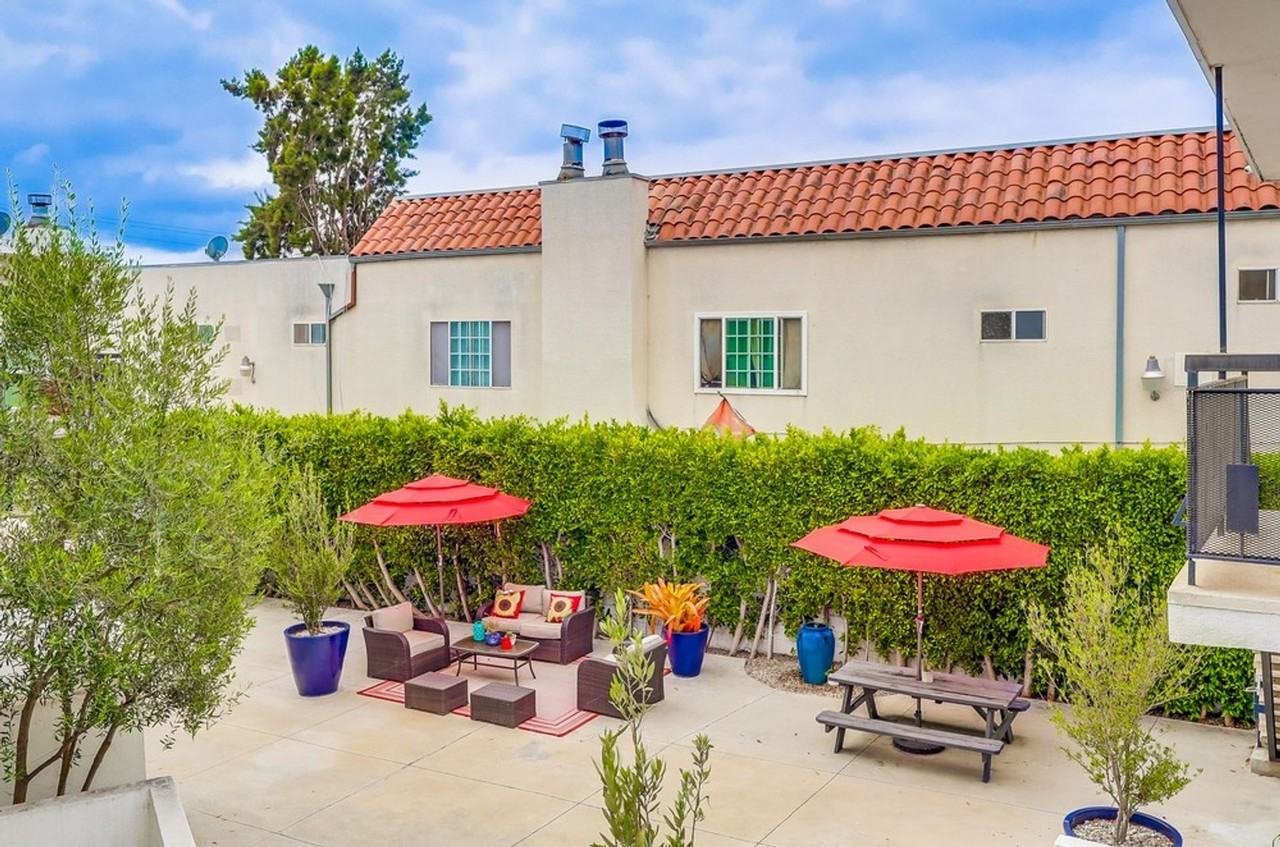 715 Marlborough Ave - Photo 4 of 5