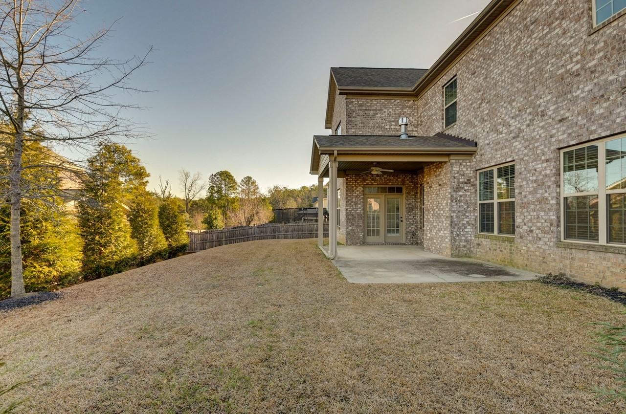 5 Maple Lake Ln - Photo 2 of 50