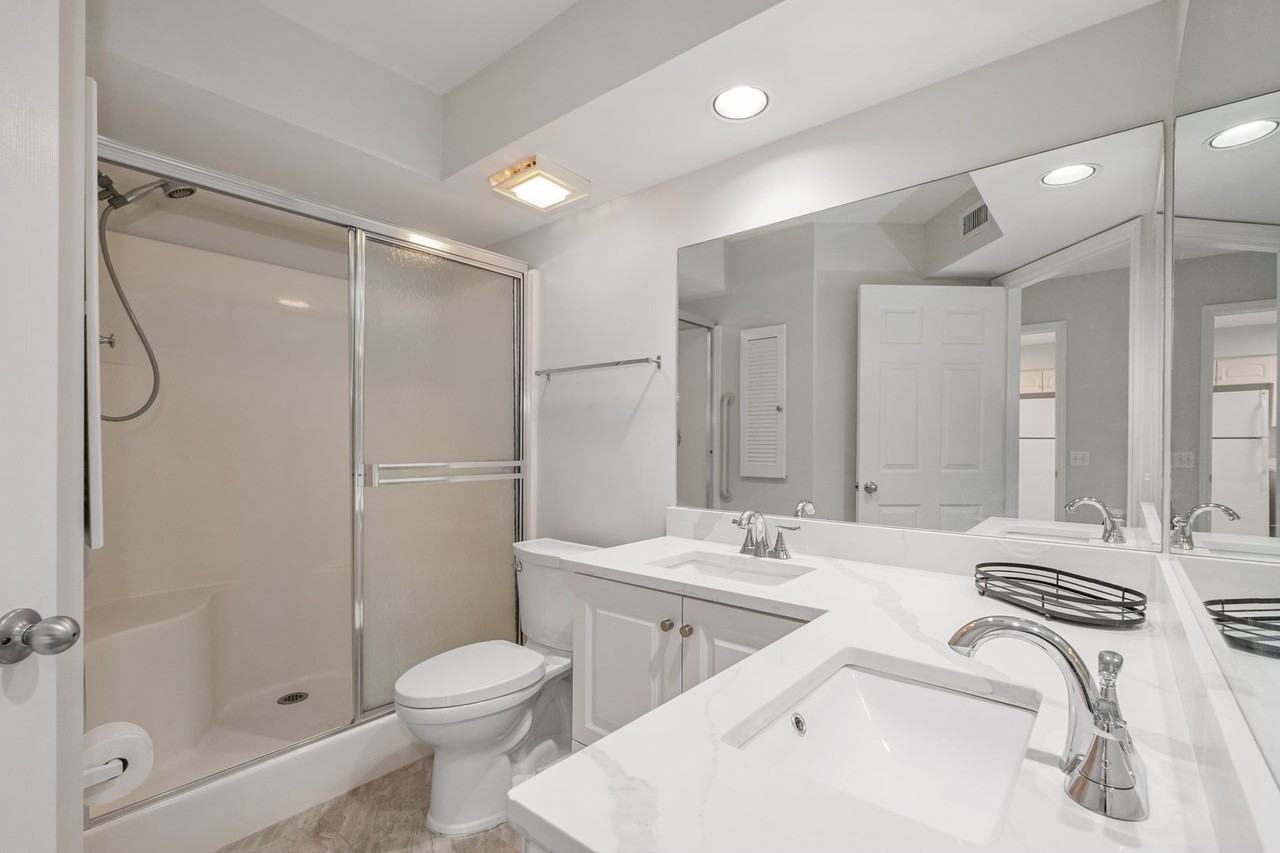 3930 Leeward Passage Ct #103 - Photo 3 of 40