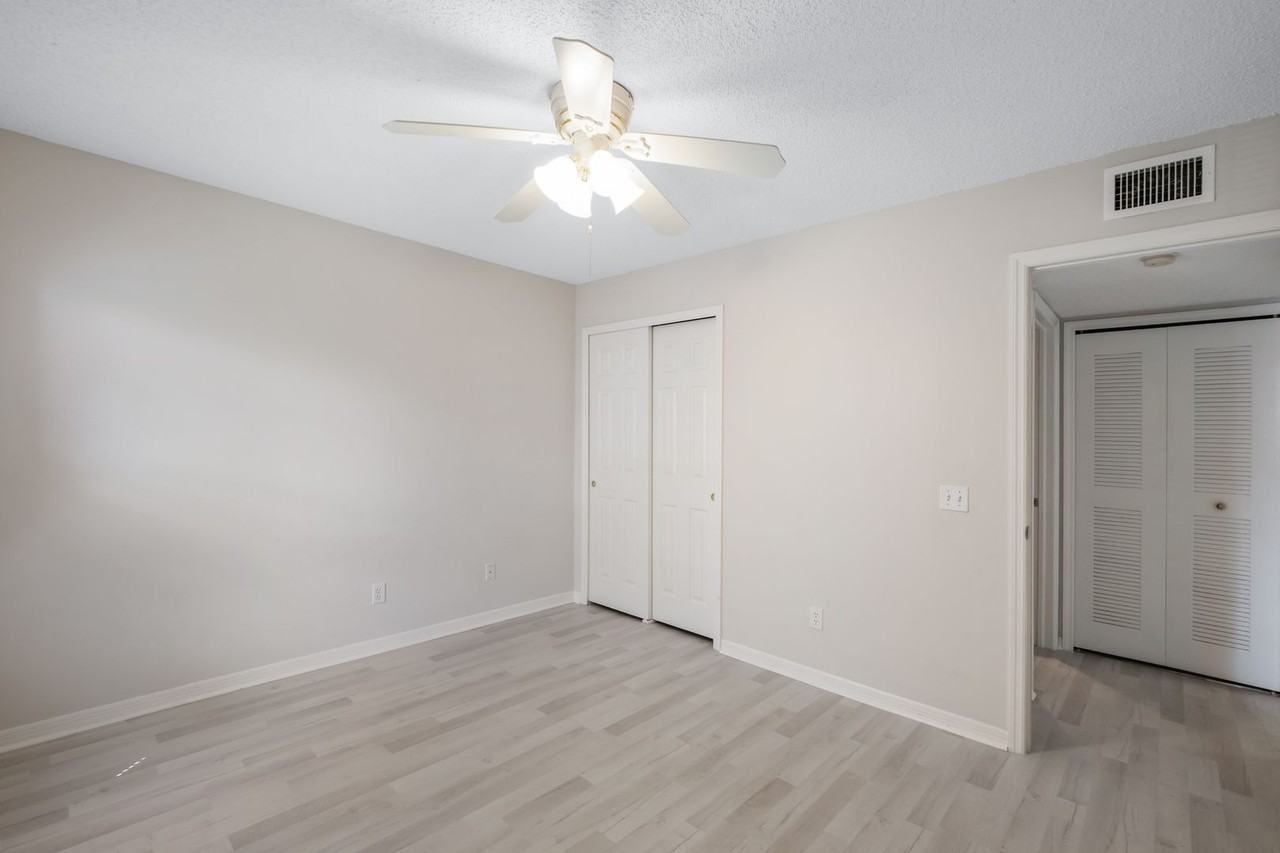 3930 Leeward Passage Ct #103 - Photo 7 of 40