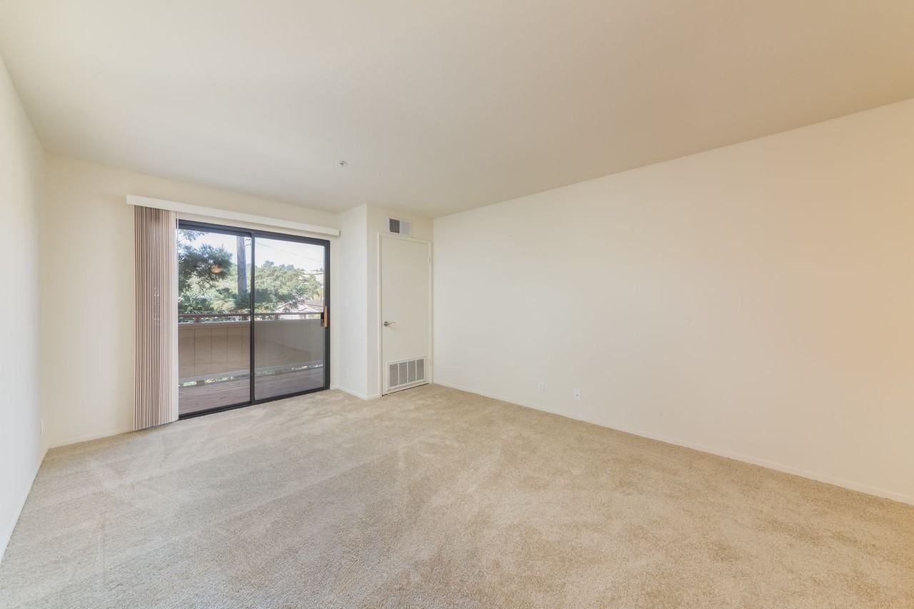 Beautiful, Quiet Community - Photo 5 of 17