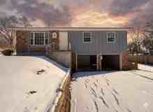 9957 Fairlane Rd - Photo 1 of 1