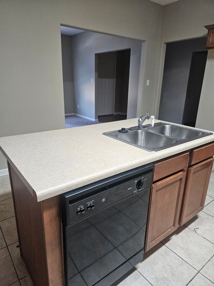 8843 Campaldino Ave - Photo 2 of 24