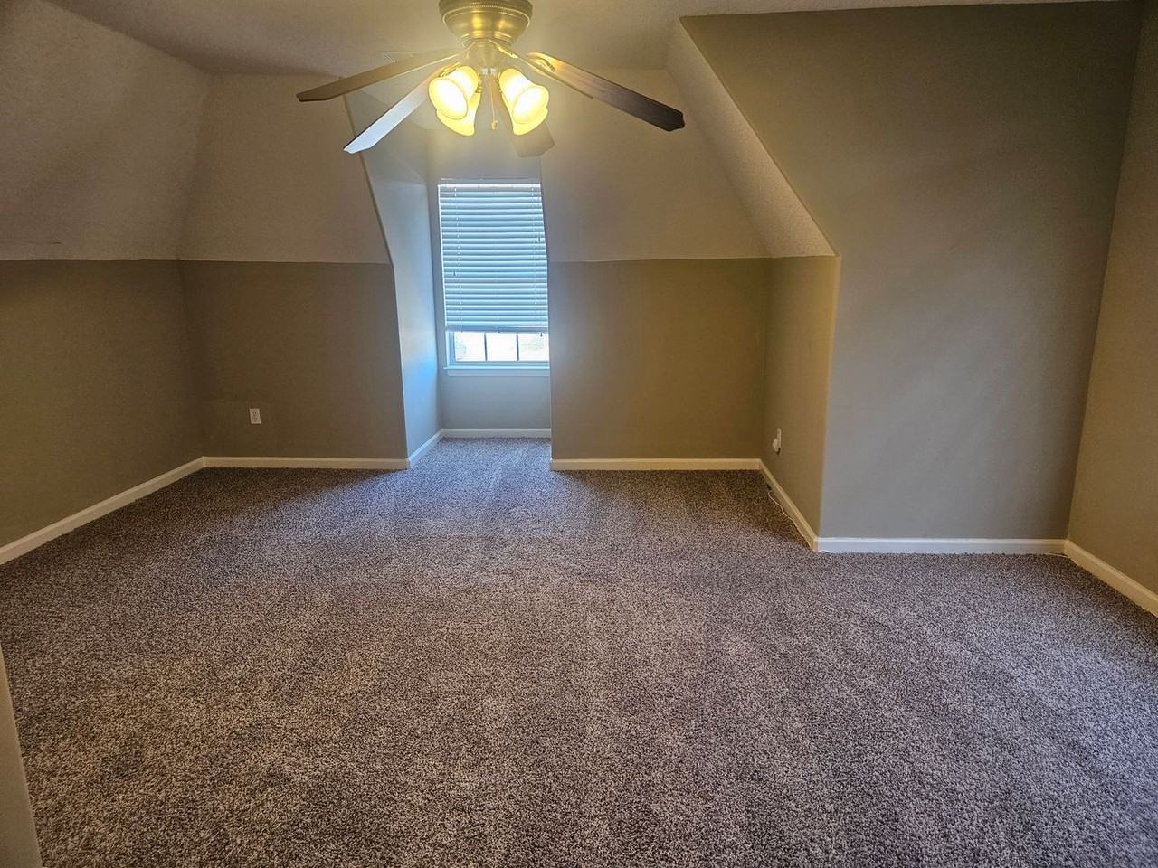 8843 Campaldino Ave - Photo 6 of 24